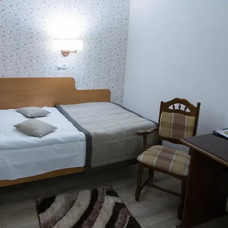 Natali 3* Chisinau